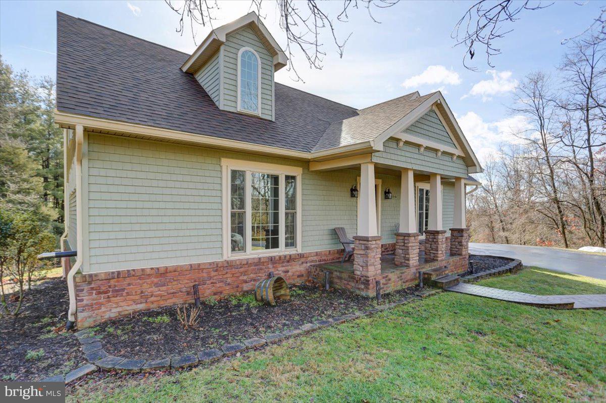 16227 Broadfording Road Clear Spring, MD 21722 - Photo 4 of 75 Front