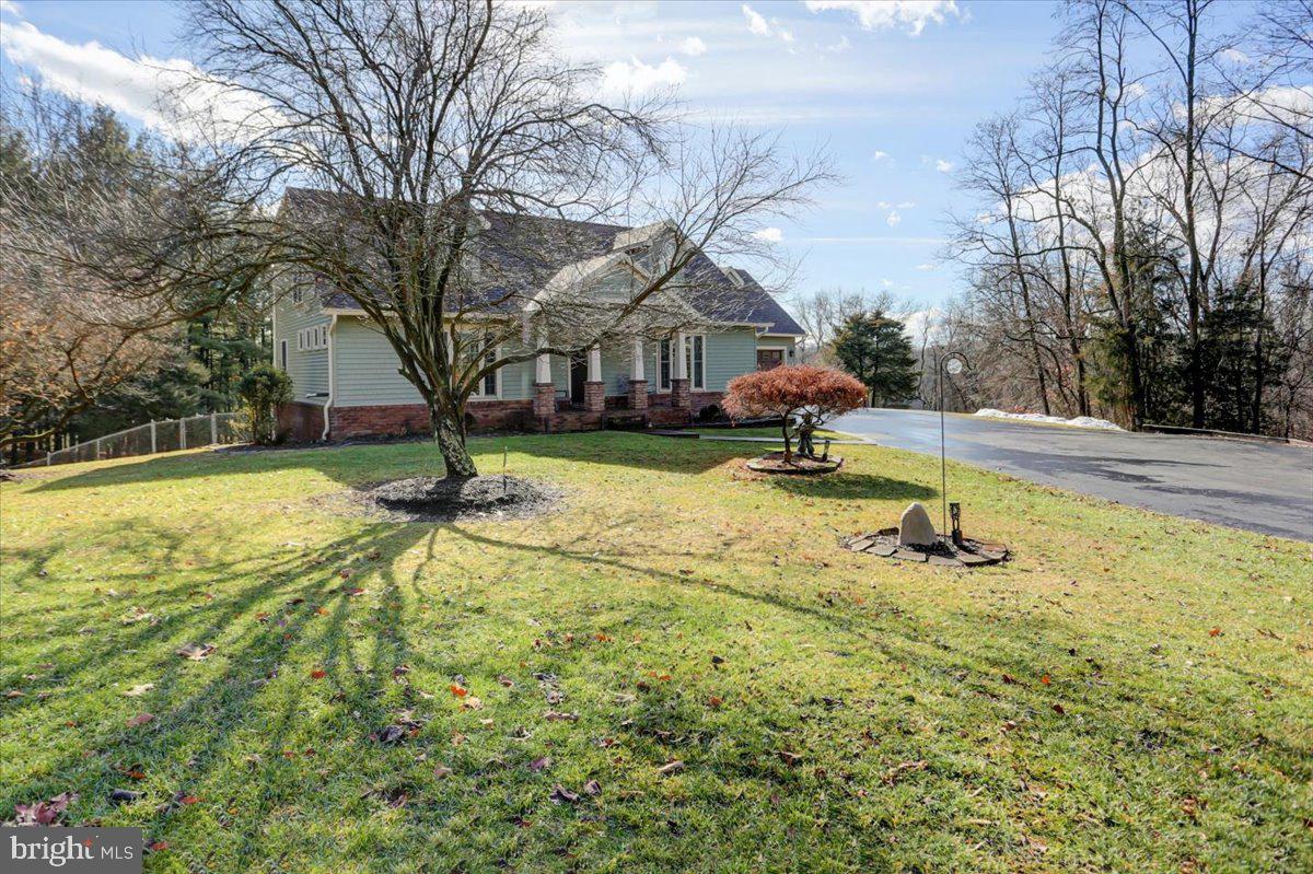 16227 Broadfording Road Clear Spring, MD 21722 - Photo 6 of 75 Front Yard