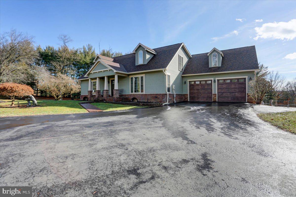 16227 Broadfording Road Clear Spring, MD 21722 - Photo 7 of 75 Front Parking