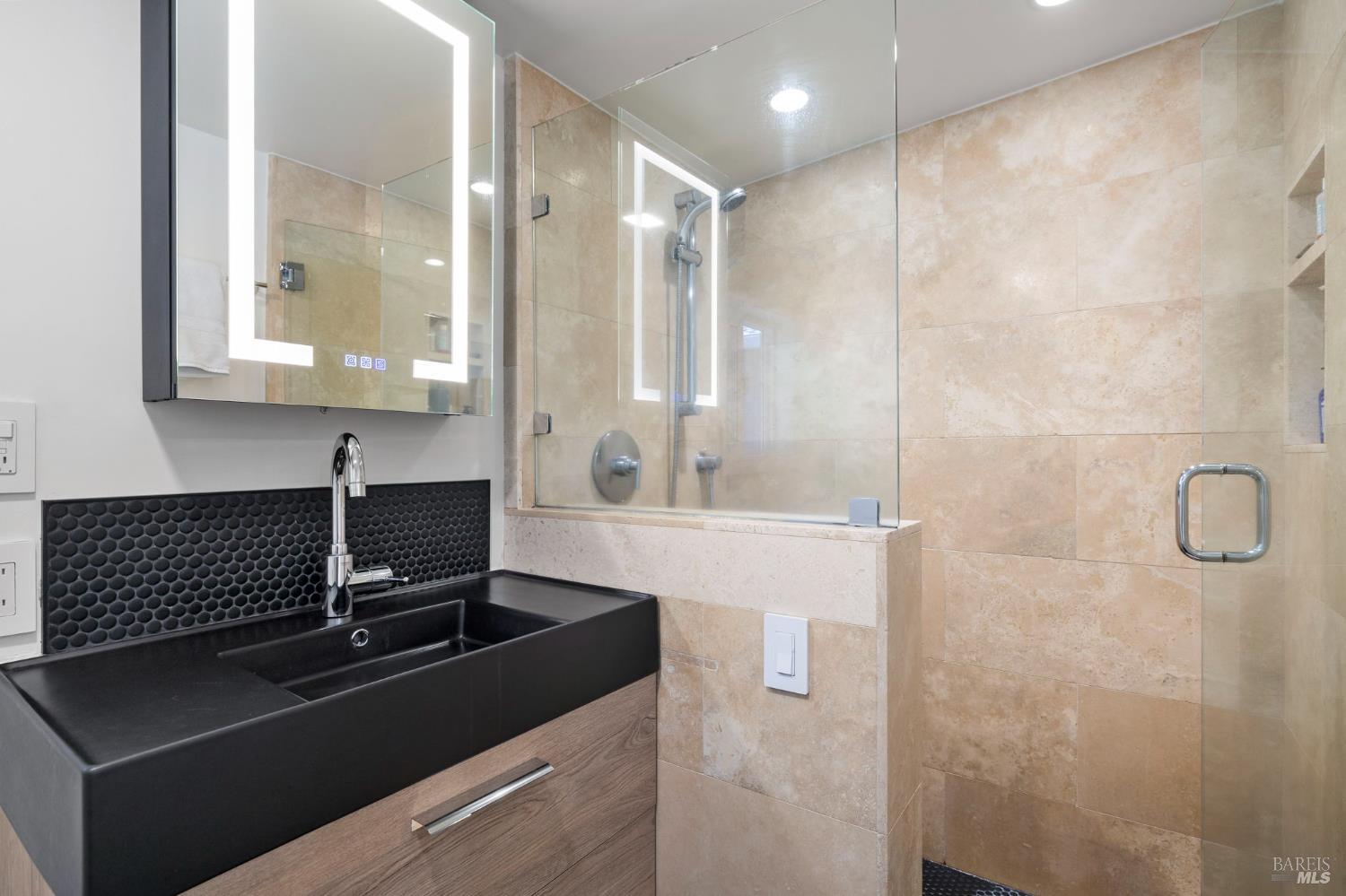 16390 Laughlin Road Guerneville, CA 95446 - Photo 28 of 63