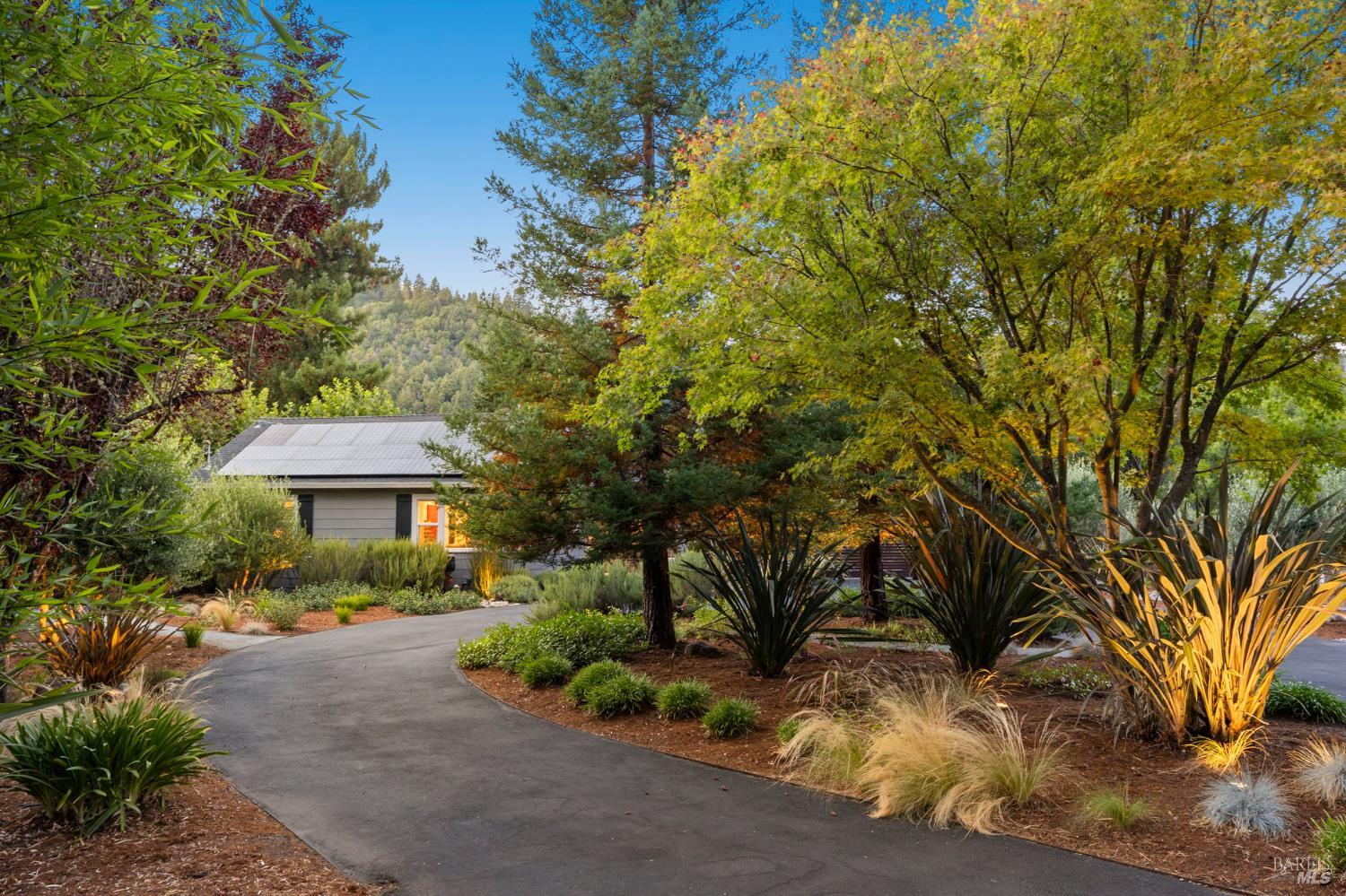 16390 Laughlin Road Guerneville, CA 95446 - Photo 3 of 63