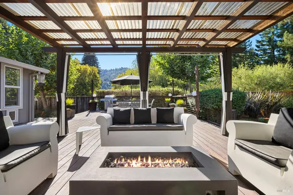 $1,995,000 | 16390 Laughlin Road, Guerneville, CA 95446