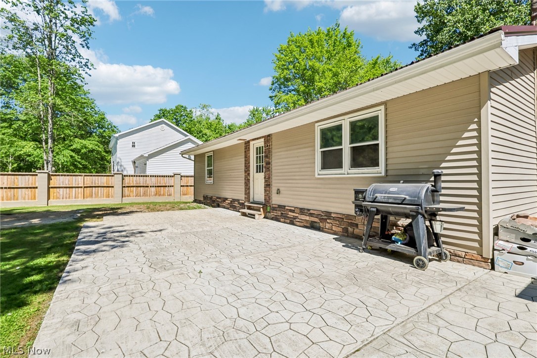 2960 Rome Rock Creek Road Rock Creek, OH 44084 - Photo 14 of 49