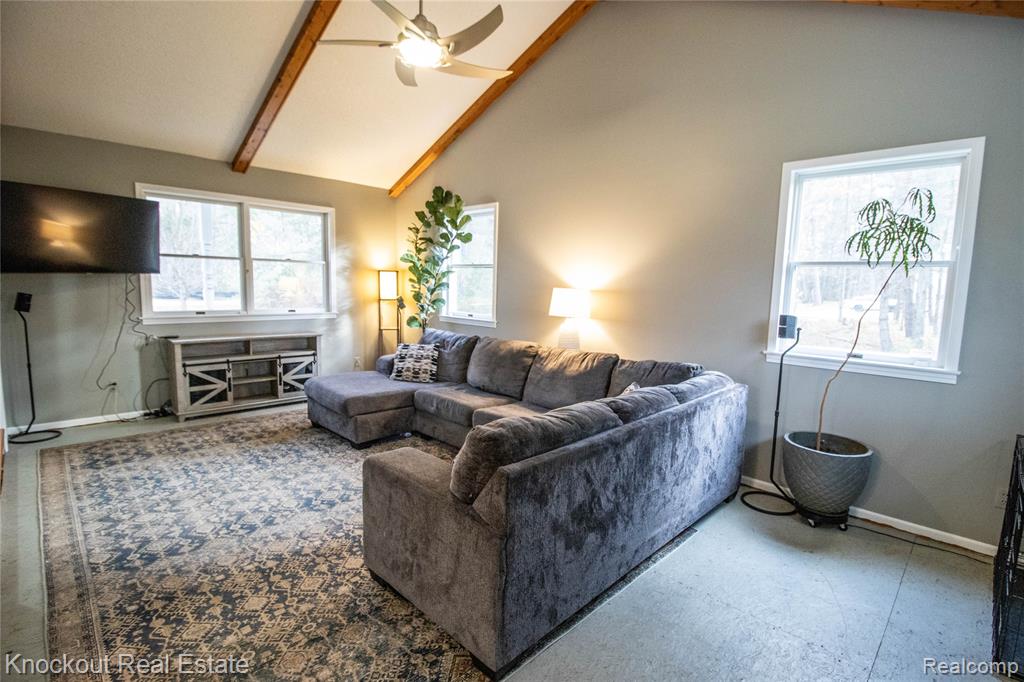 11435 Duffield Road Montrose, MI 48457 - Photo 7 of 55