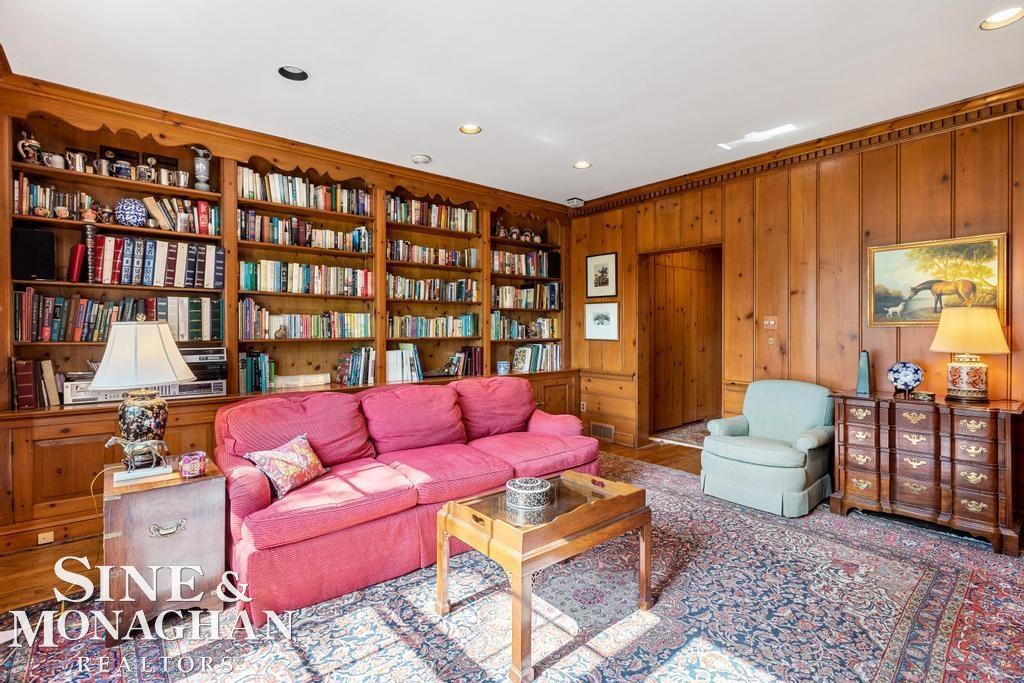 77 Renaud Road Grosse Pointe Shores, MI 48236 - Photo 19 of 80