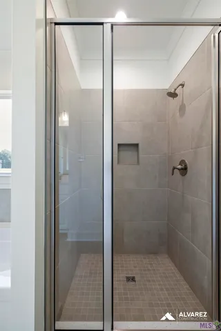 $363,990 | 10669 Deric Avenue, Denham Springs, LA 70726