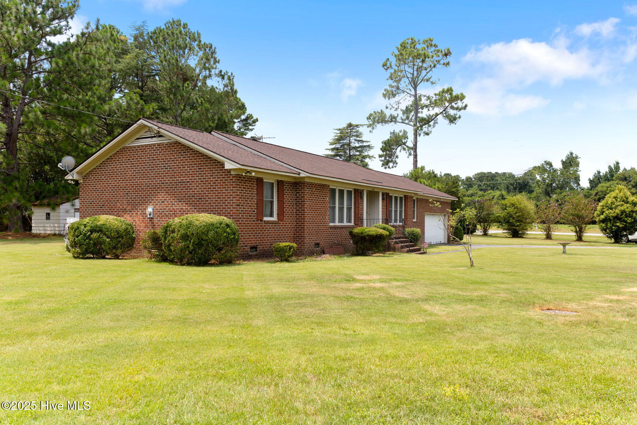 1852 Springfield Road Rocky Mount, NC 27801 - Photo 3 of 31 4-web-or-mls-1852-springfield-rd