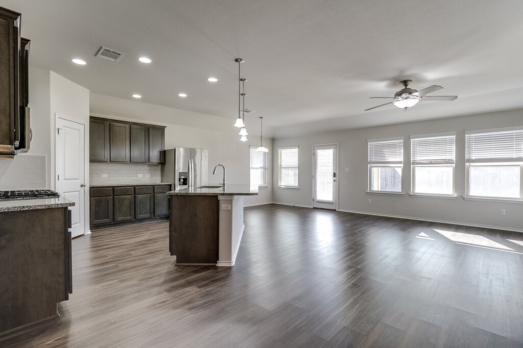 3401 Pauling Loop Round Rock, TX 78665 - Photo 7 of 20