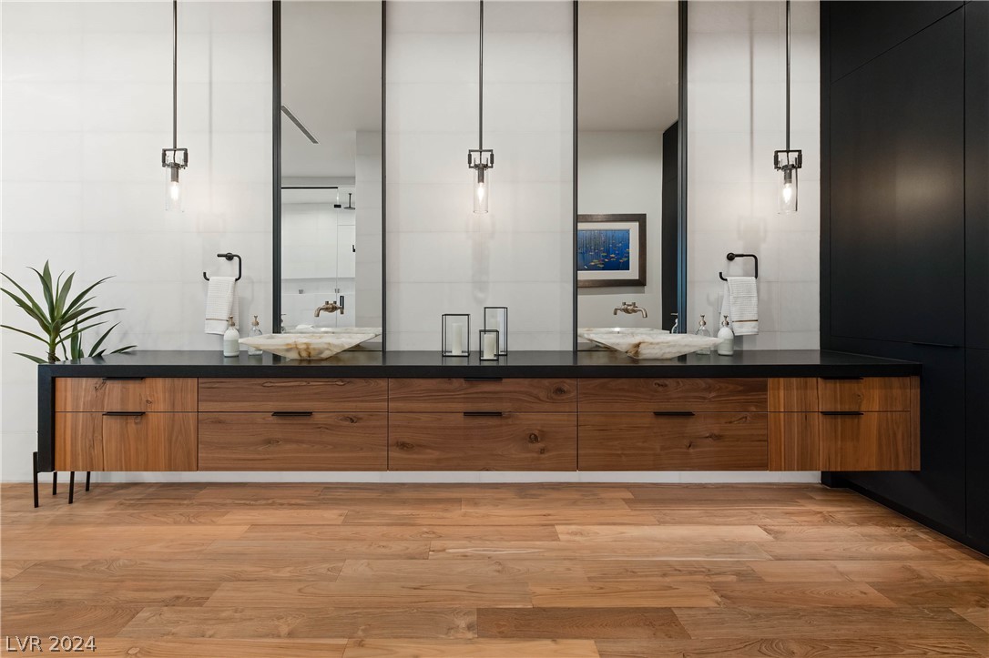 6876 Milos Road Las Vegas, NV 89118 - Photo 13 of 63 Gallery Image 13