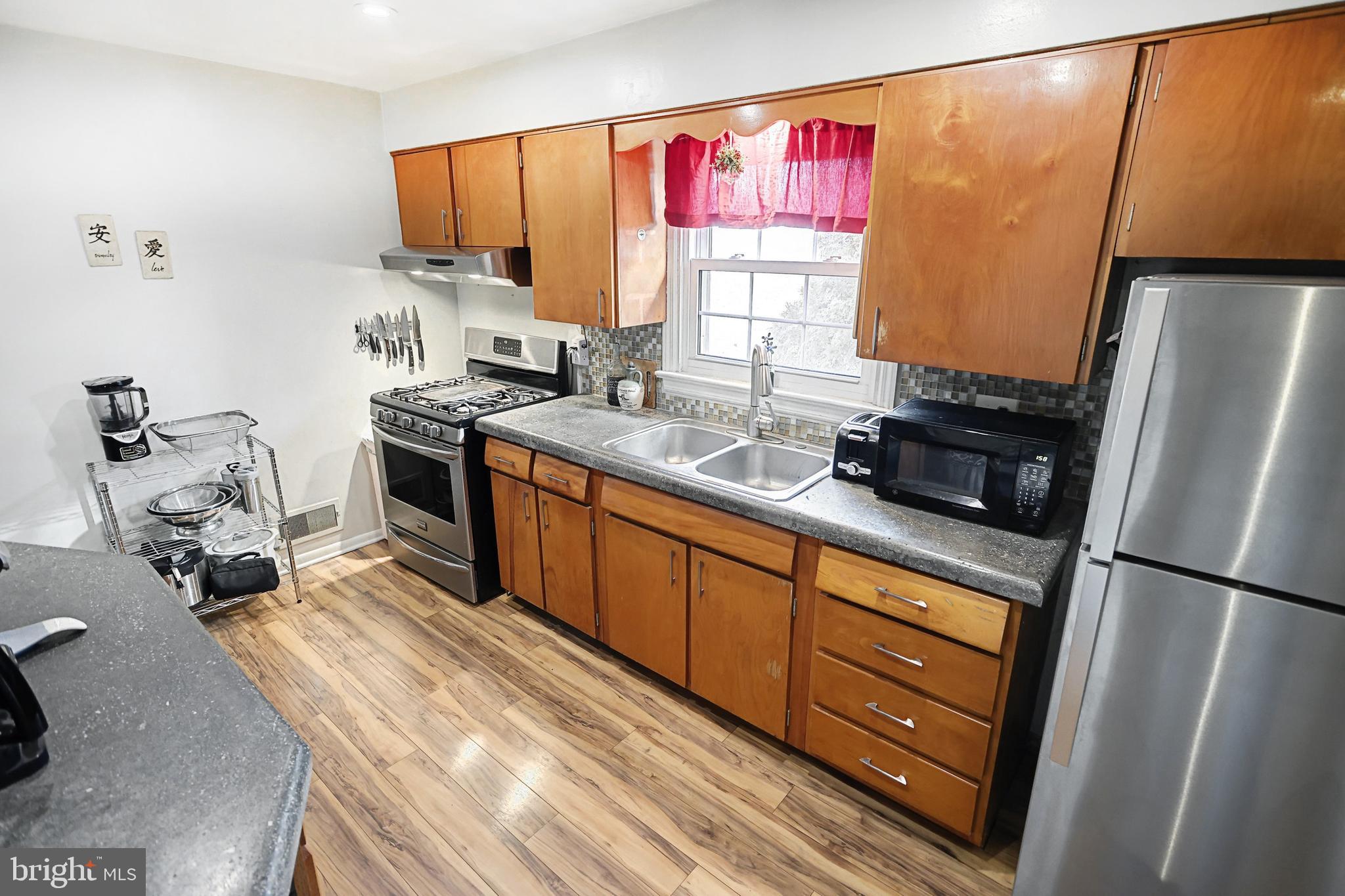 2370 Locust Road Dover, PA 17315 - Photo 8 of 30 Gallery Image 8