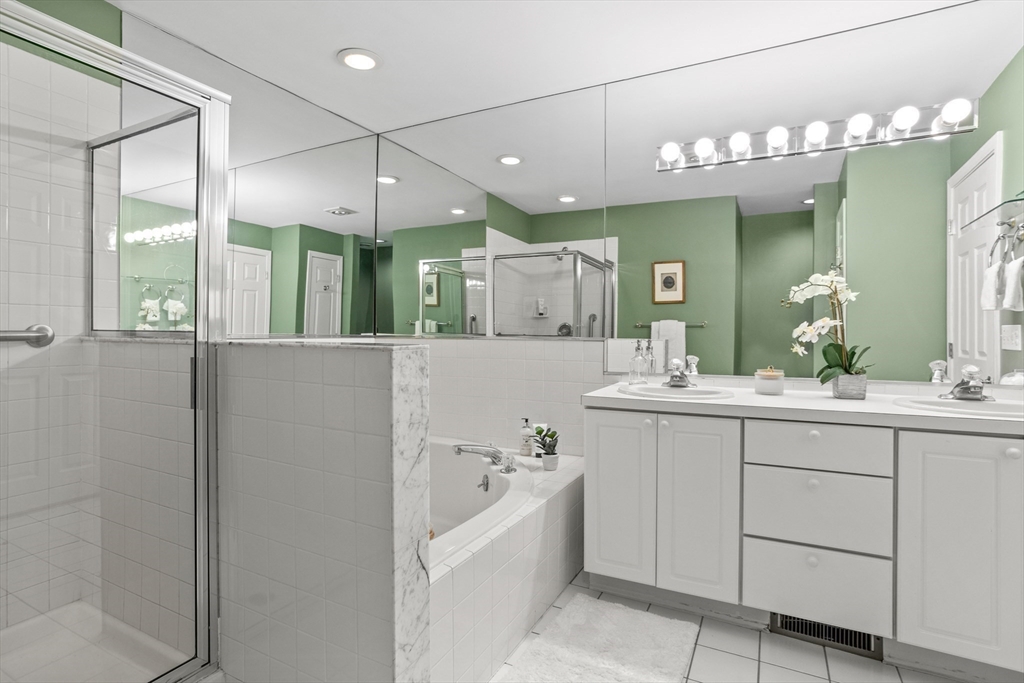 183 Bishops Forest Drive, Unit 183 Waltham, MA 02452 - Photo 16 of 37