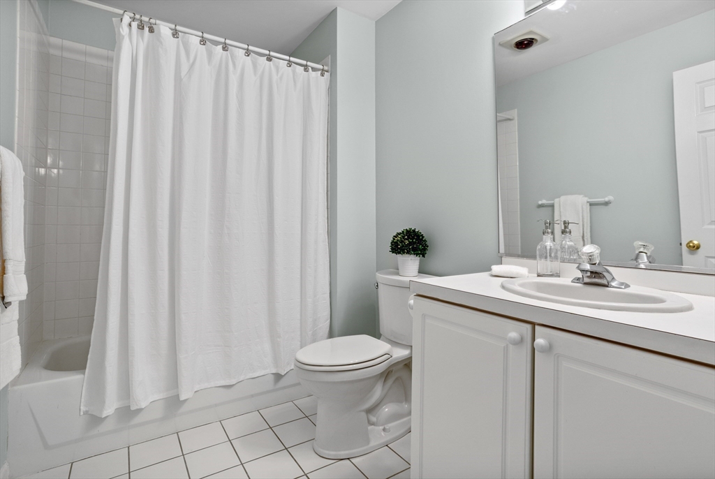 183 Bishops Forest Drive, Unit 183 Waltham, MA 02452 - Photo 21 of 37