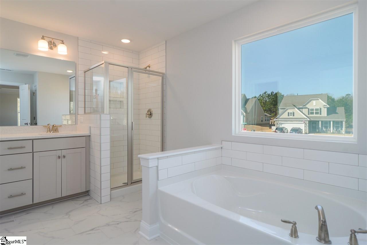 5 Foxbourne Way Simpsonville, SC 29681 - Photo 10 of 14 Gallery Image 10