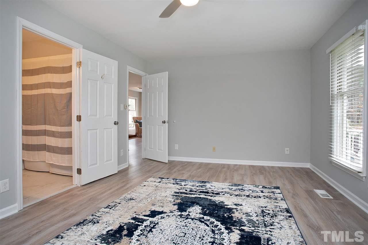 5515 Middleton Road Durham, NC 27713 - Photo 9 of 28