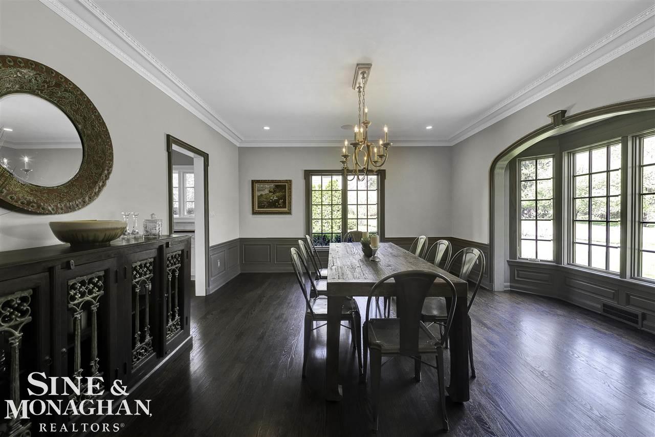 219 Cloverly Road Grosse Pointe, MI 48236 - Photo 19 of 71 50076283-18.JPG