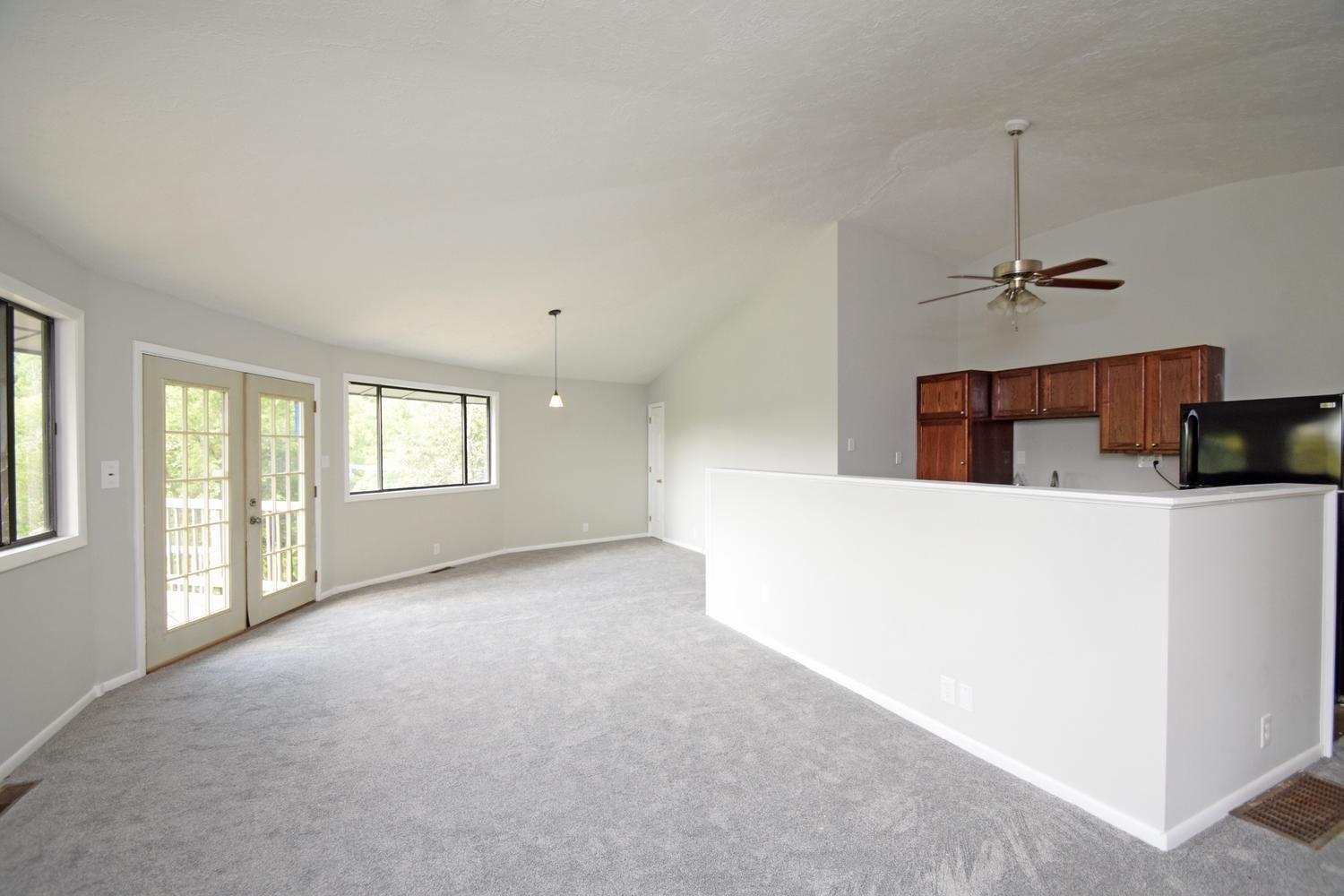 3091 Kleeman Road Cincinnati, OH 45211 - Photo 17 of 37