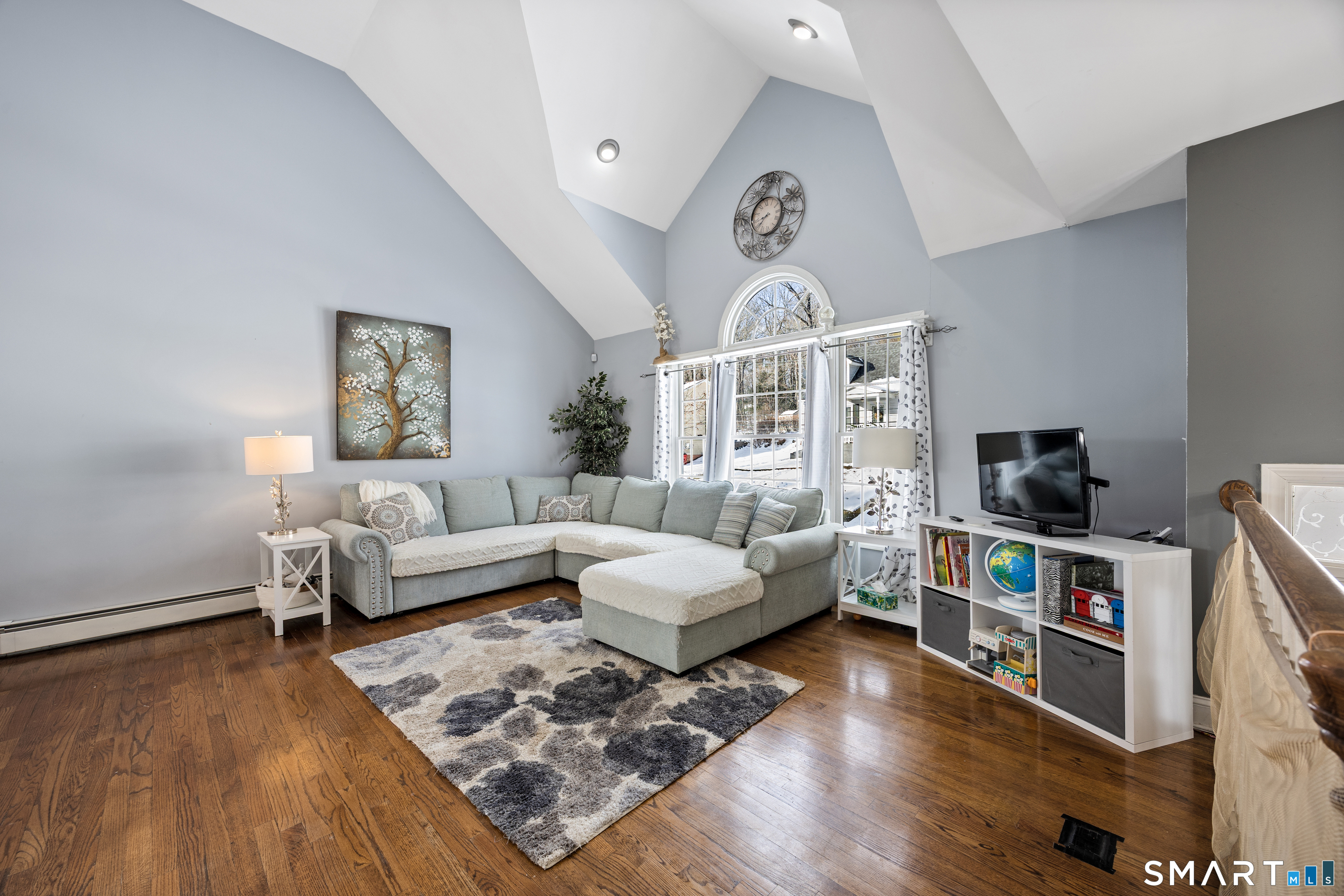 43 Woodycrest Road Meriden, CT 06451 - Photo 3 of 23