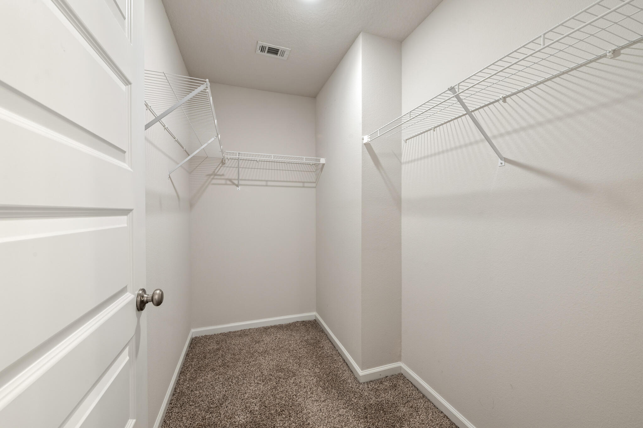 932 Sandbar Loop Crestview, FL 32539 - Photo 25 of 44 a view of small space