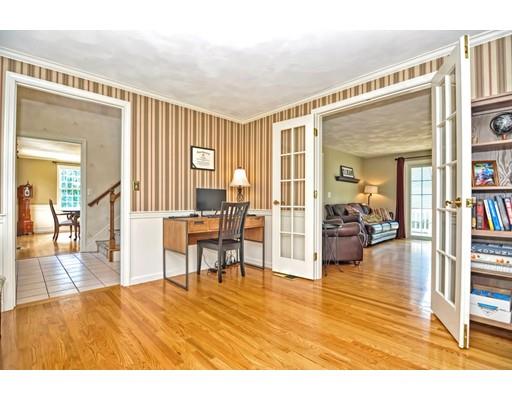 55 Eastside Road Wrentham, MA 02093 - Photo 5 of 34 Gallery Image 5