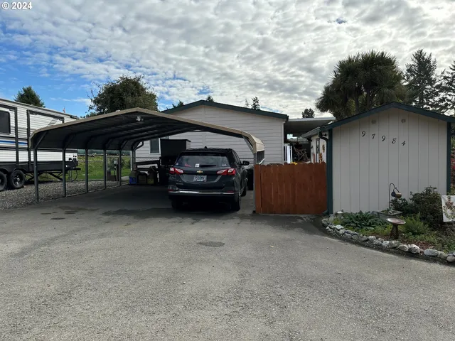 $350,000 | 97984 Klamath Avenue, Brookings, OR 97415