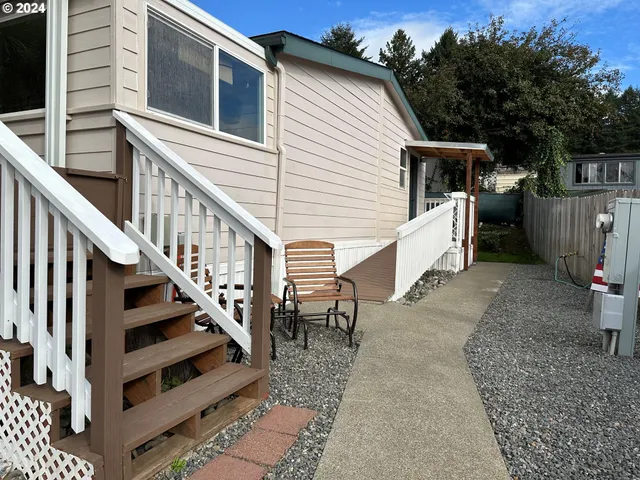 $350,000 | 97984 Klamath Avenue, Brookings, OR 97415