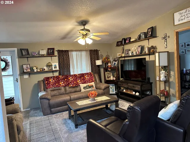 $350,000 | 97984 Klamath Avenue, Brookings, OR 97415