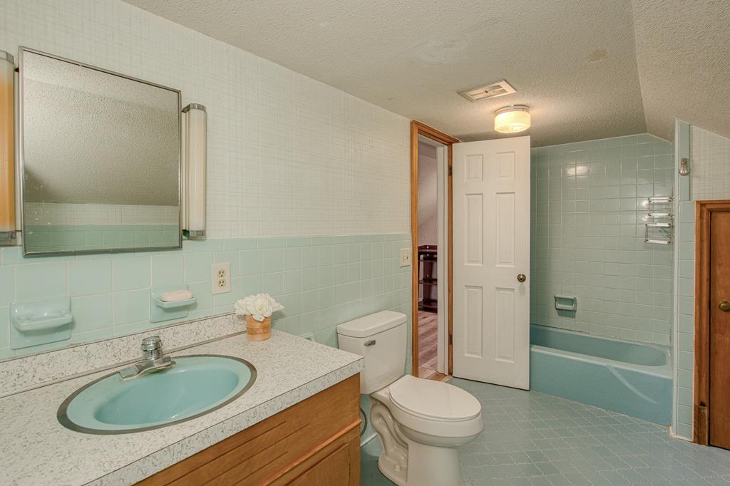 2915 Airport Road Marble, NC 28905 - Photo 35 of 51