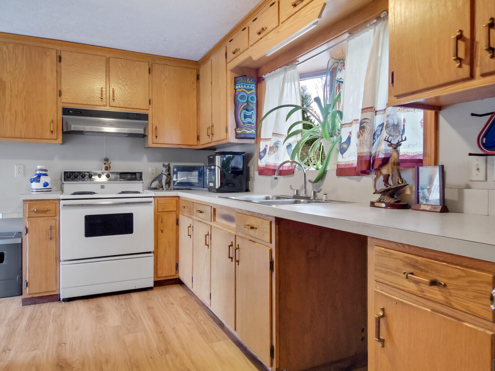 423 River Road Avon, ME 04966 - Photo 49 of 73 Apartment Kitchen