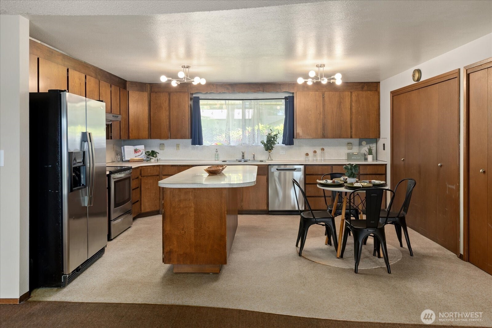 11028 23rd Drive Southeast Everett, WA 98208 - Photo 10 of 32