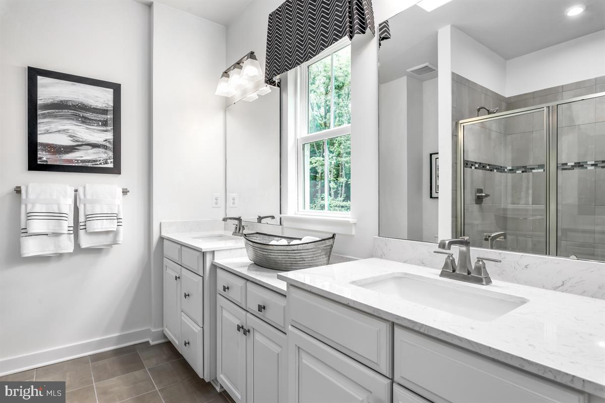 558 Katherine Avenue Baltimore, MD 21221 - Photo 5 of 7
