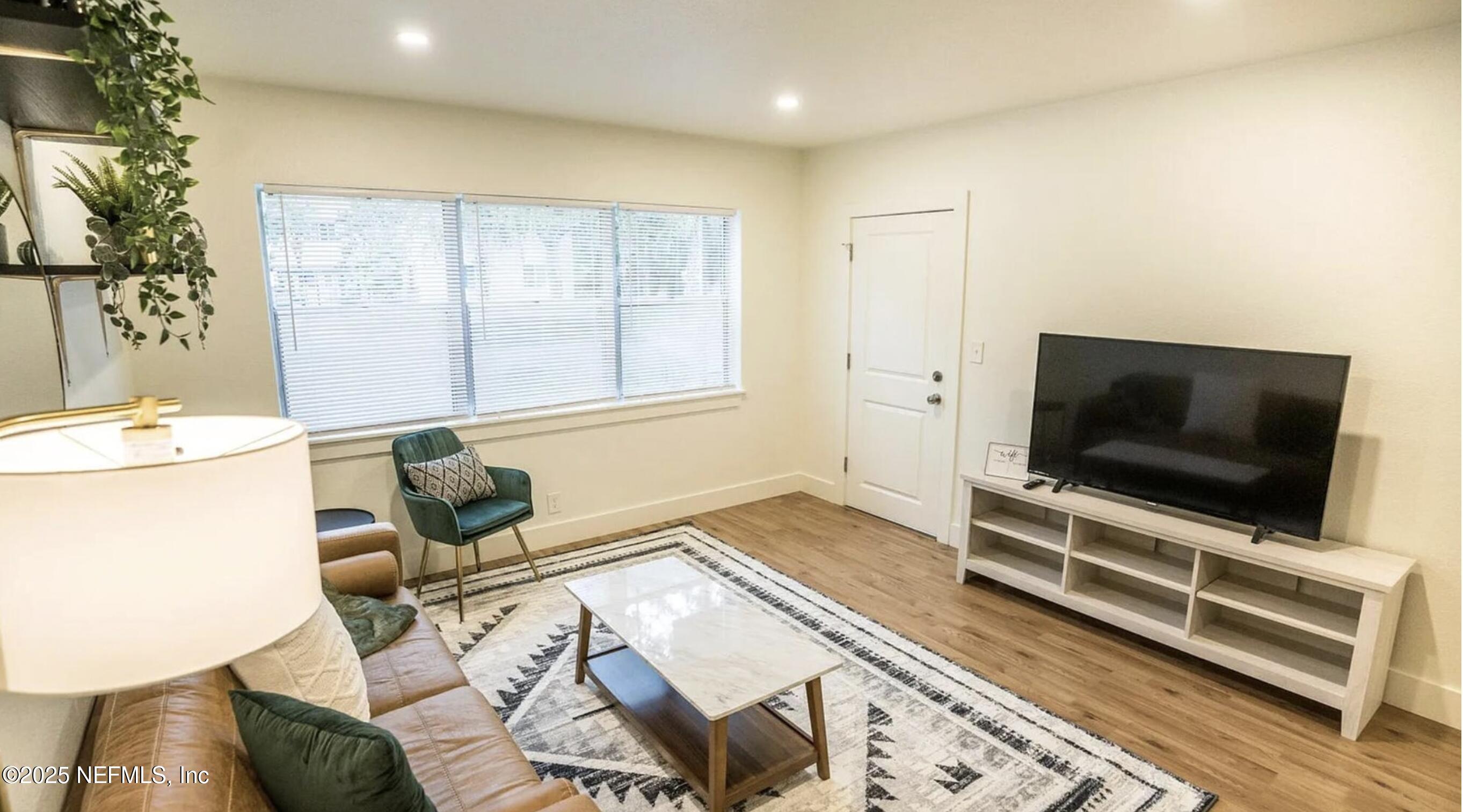 2160 Riverside Avenue Jacksonville, FL 32204 - Photo 14 of 23 Screen Shot 2025-12-31 at 10.43.09 AM