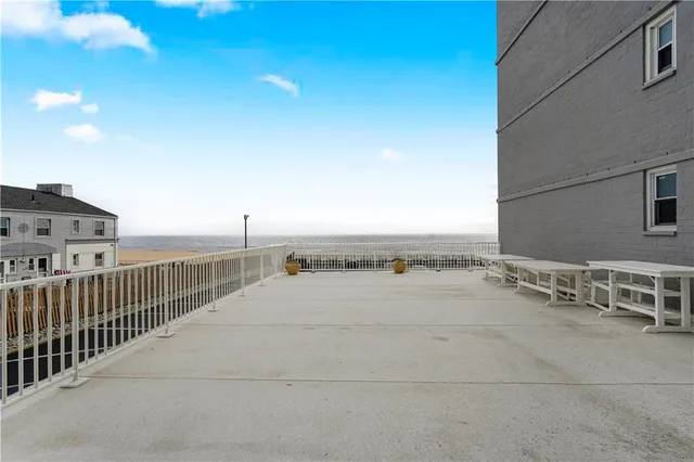 $799,918 | 675 Ocean Avenue, Unit 5J, Long Branch, NJ 07740