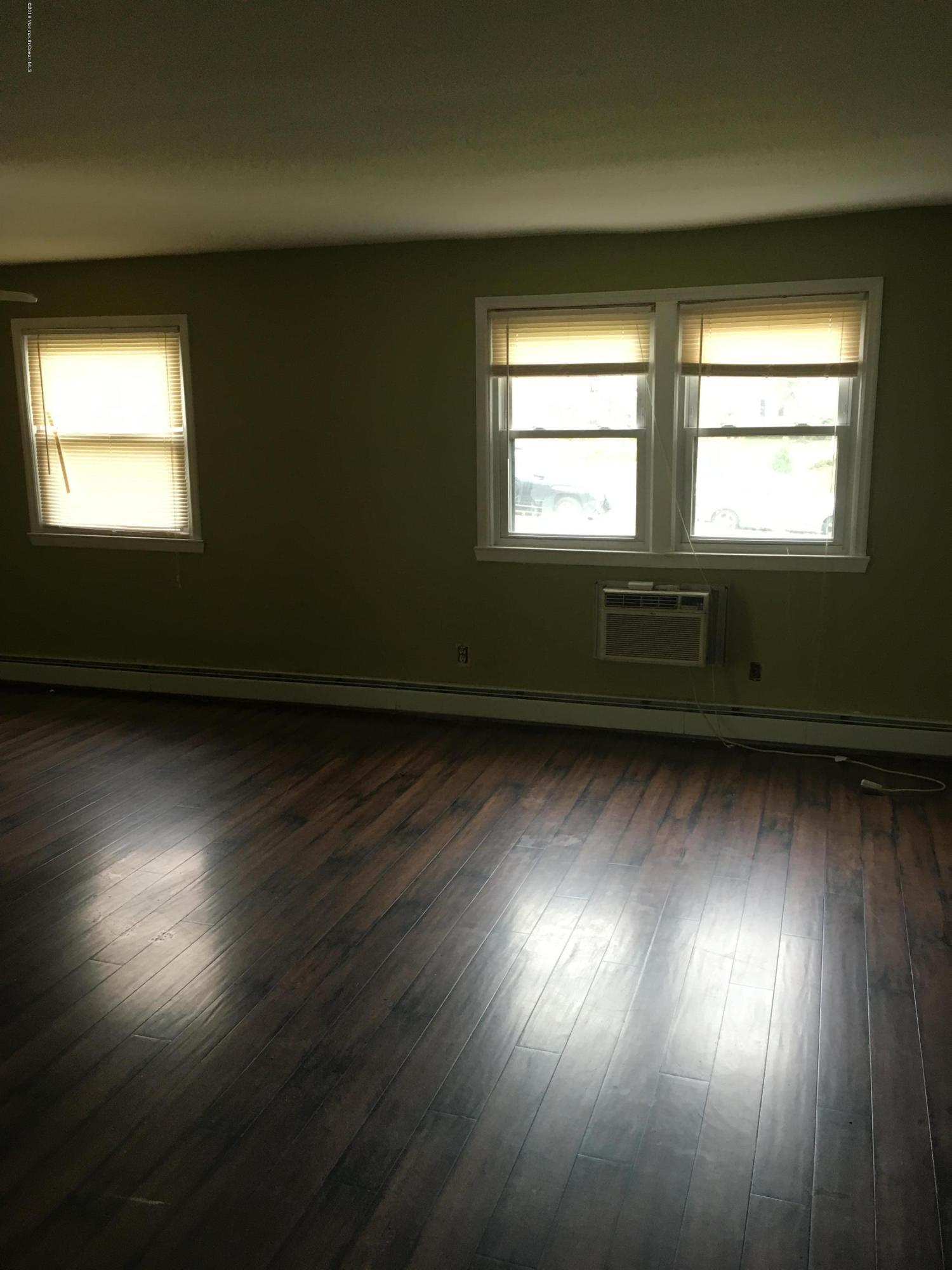 440 Cross Road Matawan, NJ 07747 - Photo 5 of 10 IMG_3035