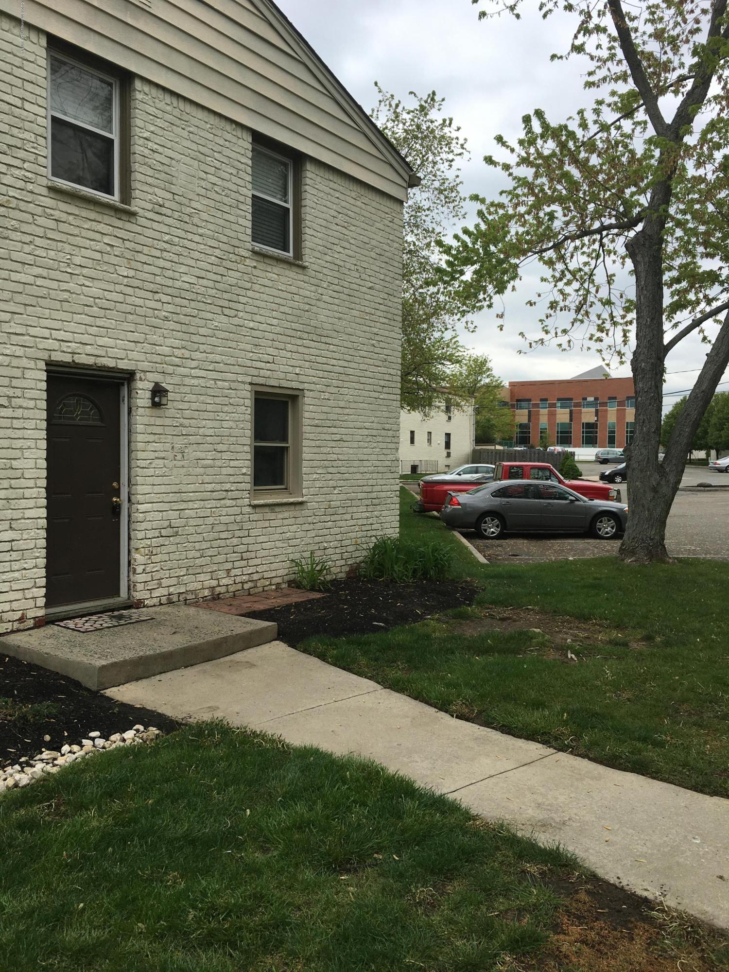 440 Cross Road Matawan, NJ 07747 - Photo 10 of 10 IMG_3040