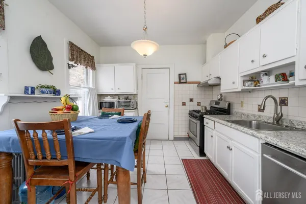 $450,000 | 107 Market Street, Perth Amboy, NJ 08861