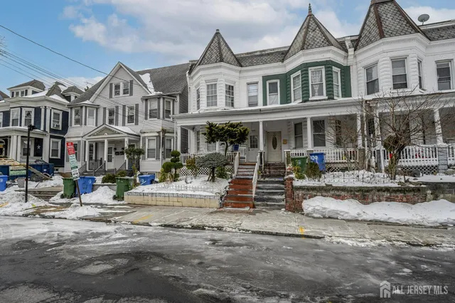 $475,000 | 107 Market Street, Perth Amboy, NJ 08861