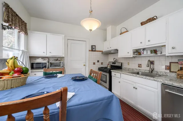 $475,000 | 107 Market Street, Perth Amboy, NJ 08861