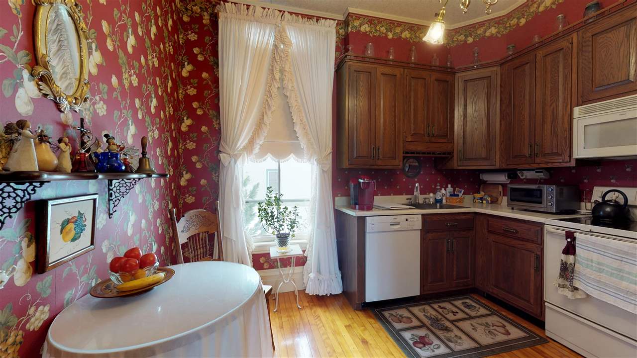 33 High Street St. Albans, VT 05478 - Photo 5 of 24 Gallery Image 5