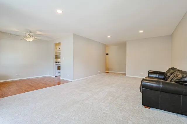 a view of livingroom with workspace