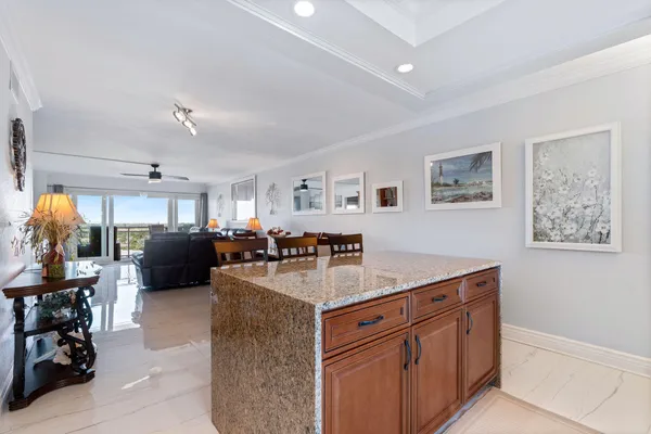 $3,200 | 1160 Hillsboro Mile, Unit 904, Hillsboro Beach, FL 33062