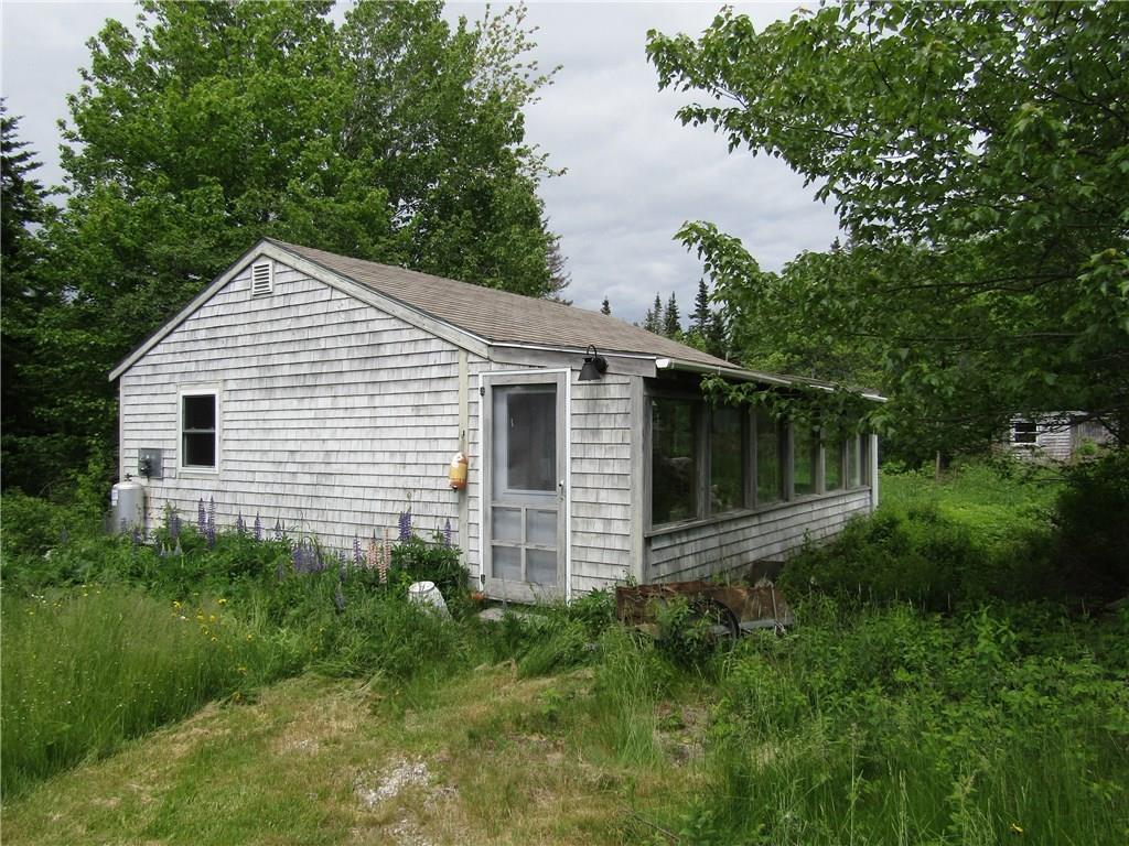 16 Warr Road Stonington, ME 04681 - Photo 13 of 33 Studio