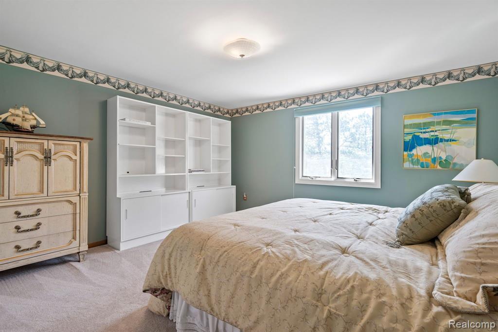 918 Langley Road Rochester Hills, MI 48309 - Photo 25 of 43