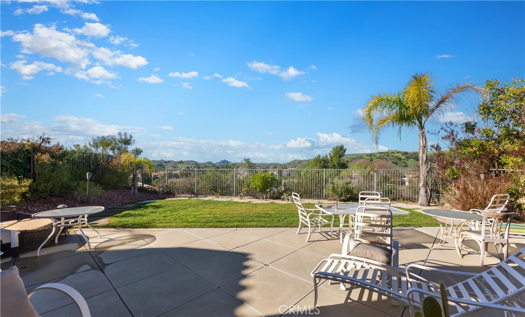 4591 Camino Del Sol Calabasas, CA 91302 - Photo 28 of 58