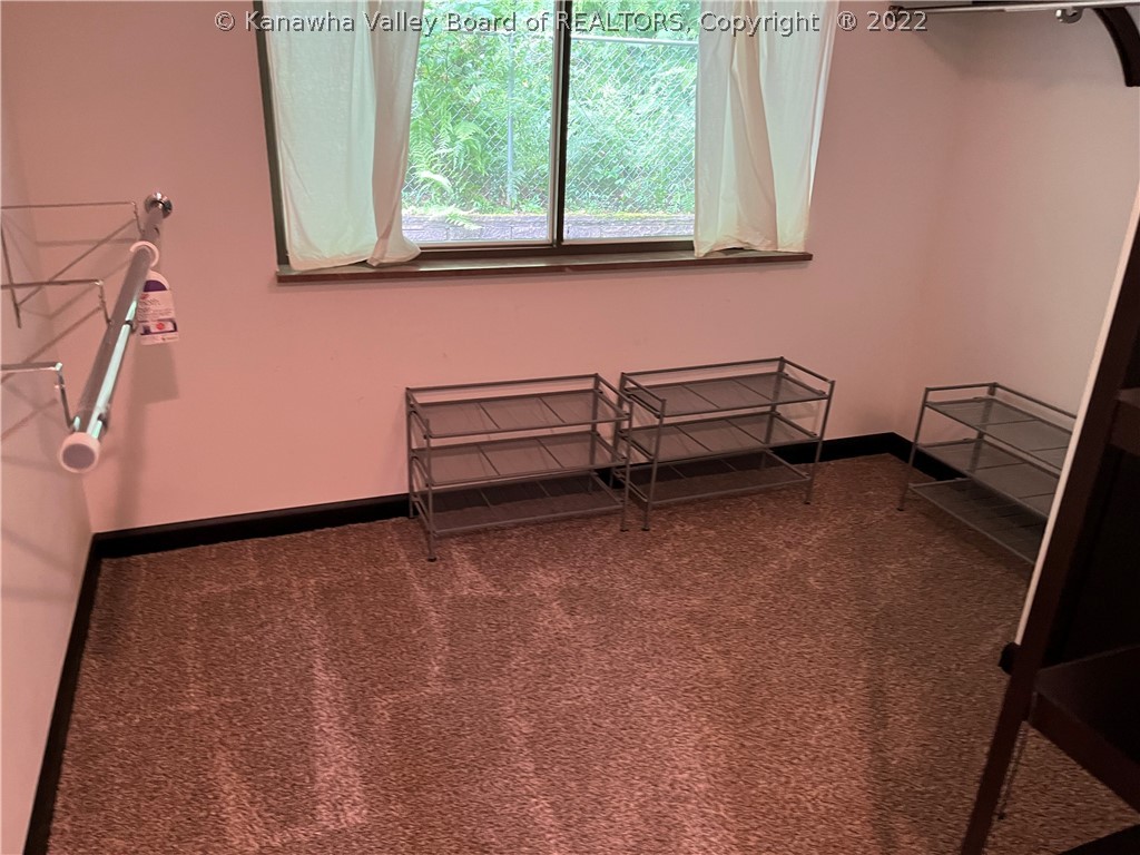 910 Chappell Road Charleston, WV 25304 - Photo 22 of 36 Gallery Image 22