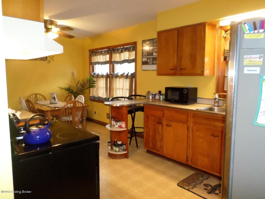 9719 3rd Street Road Louisville, KY 40272 - Photo 7 of 25 thumb_SAM_2640_1024