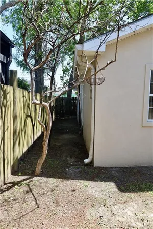 $210,000 | 2205 Claire Avenue, Gretna, LA 70053