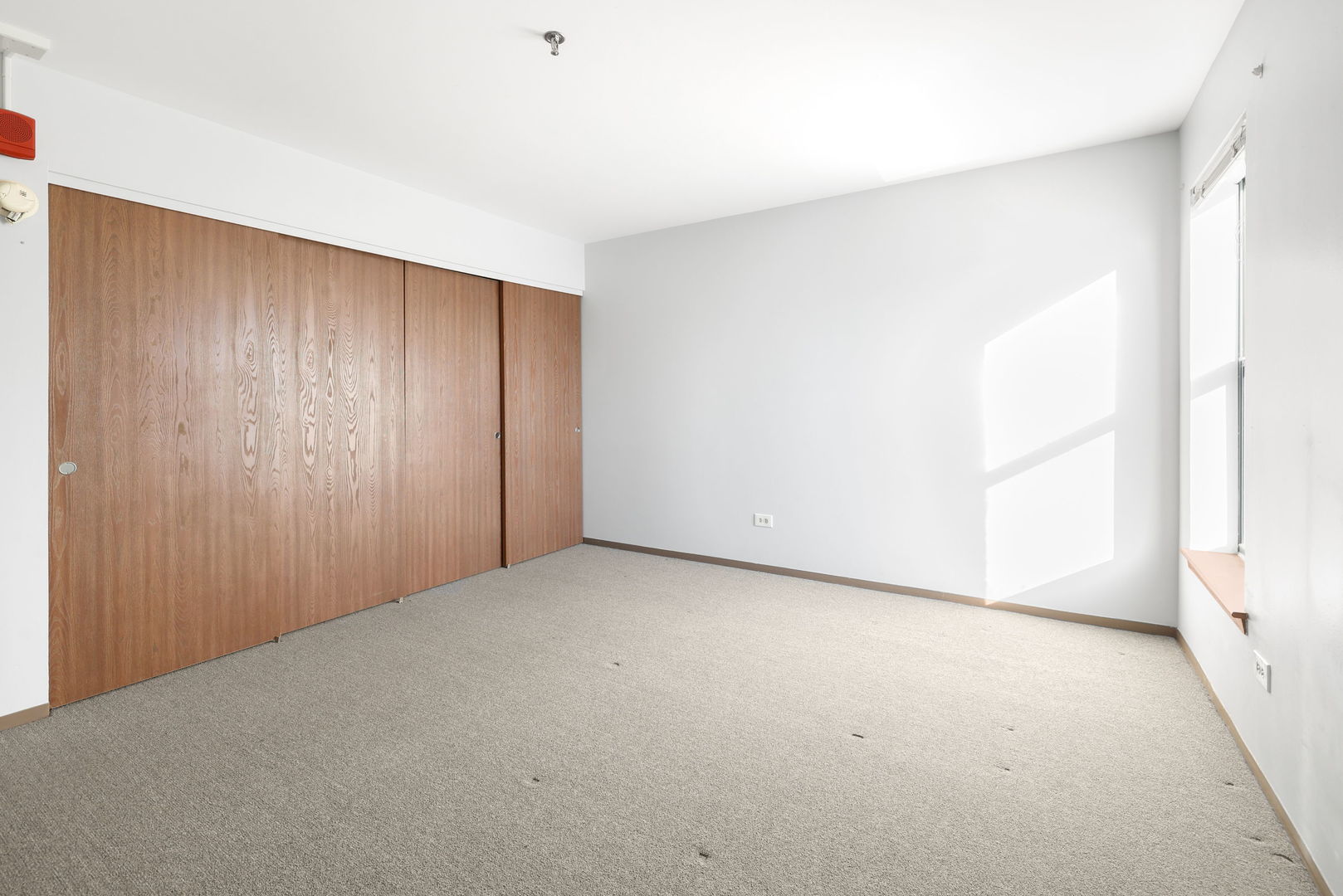 3255 Kirchoff Road, Unit 306 Rolling Meadows, IL 60008 - Photo 12 of 17