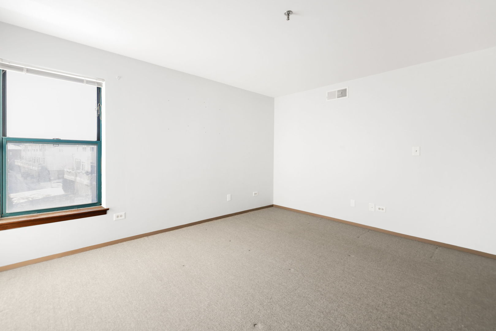 3255 Kirchoff Road, Unit 306 Rolling Meadows, IL 60008 - Photo 13 of 17