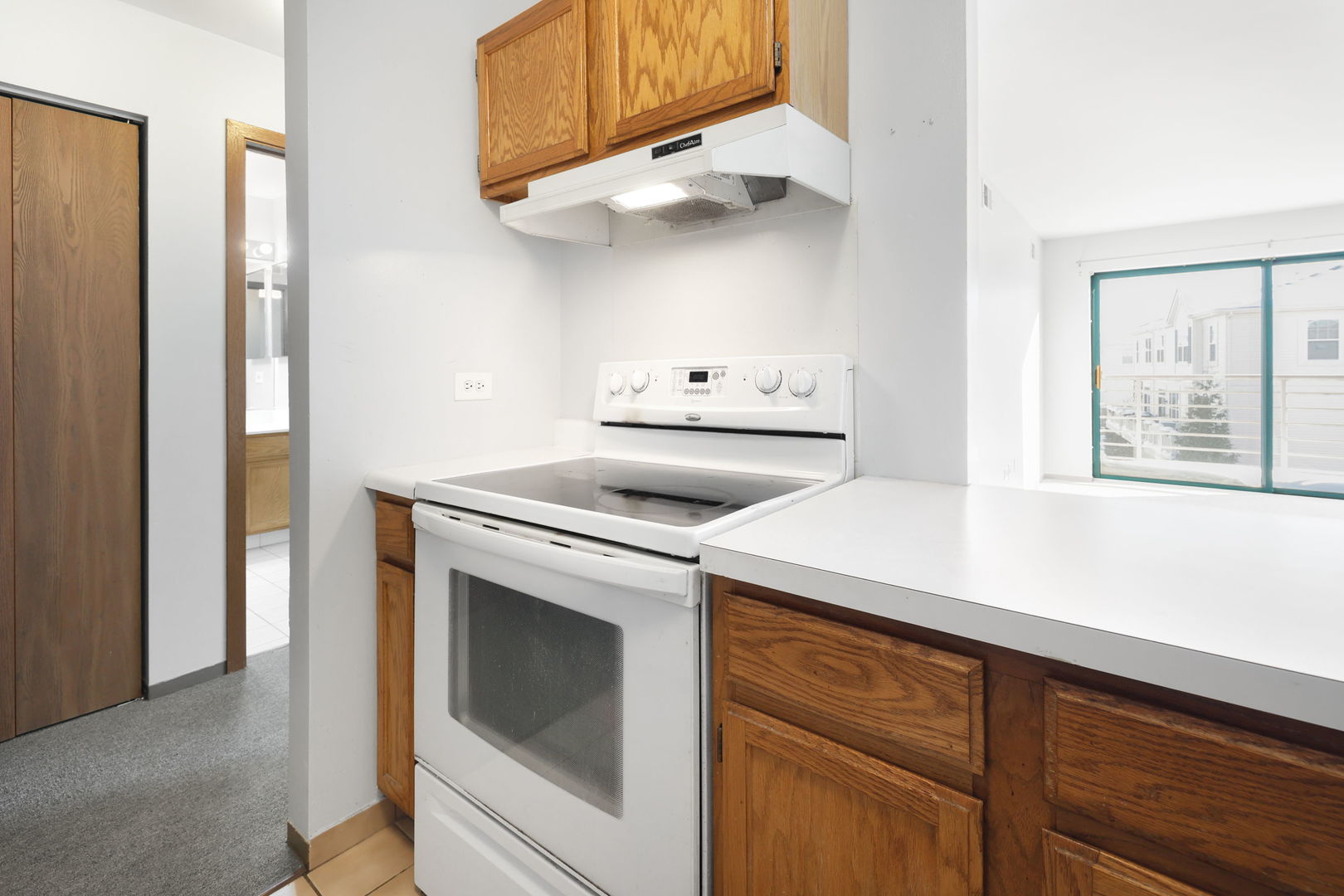 3255 Kirchoff Road, Unit 306 Rolling Meadows, IL 60008 - Photo 8 of 17