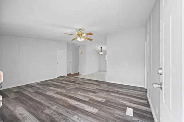 $1,550 | 16331 Texas Star Court, Conroe, TX 77302